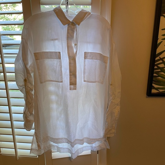 BANANA REPUBLIC button down - Picture 3 of 4